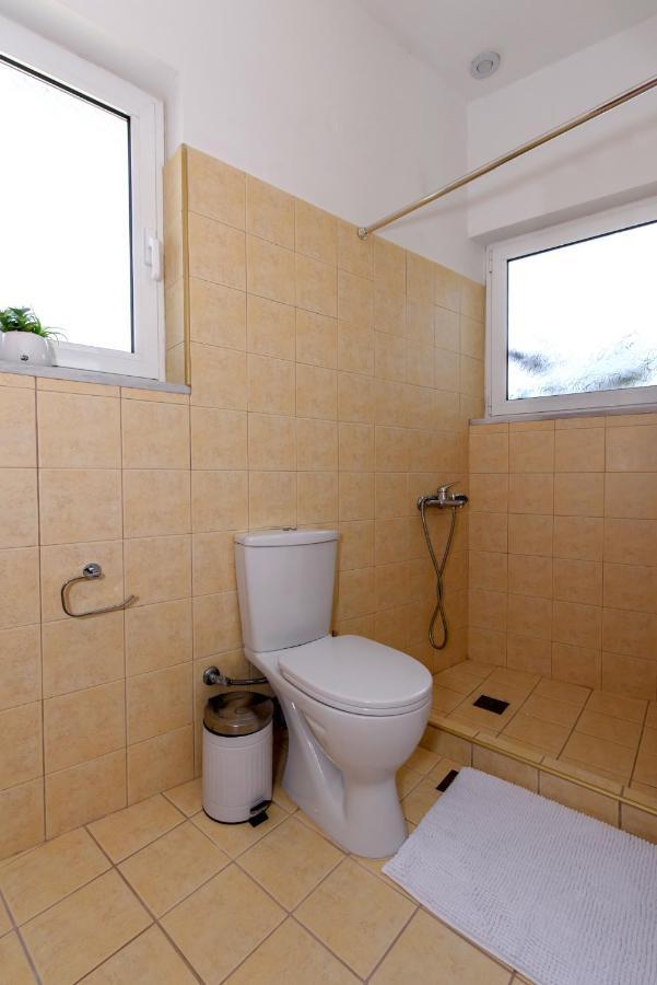 Voula'S Place Chania  ภายนอก รูปภาพ